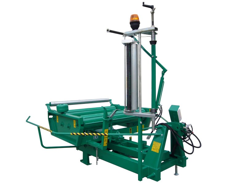 Fasciatore per rotoballe modello PORTATO con radio comando a distanza